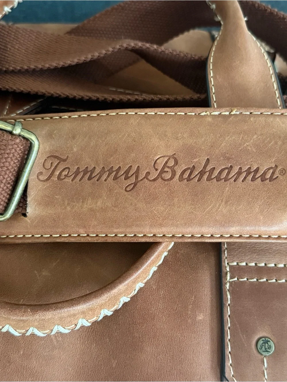 Tommy Bahama Tan/Brown Leather Travel Duffel